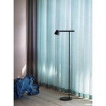 Tip floor lamp | black