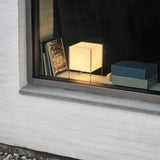 Paper cube table lamp | ecopet paper white